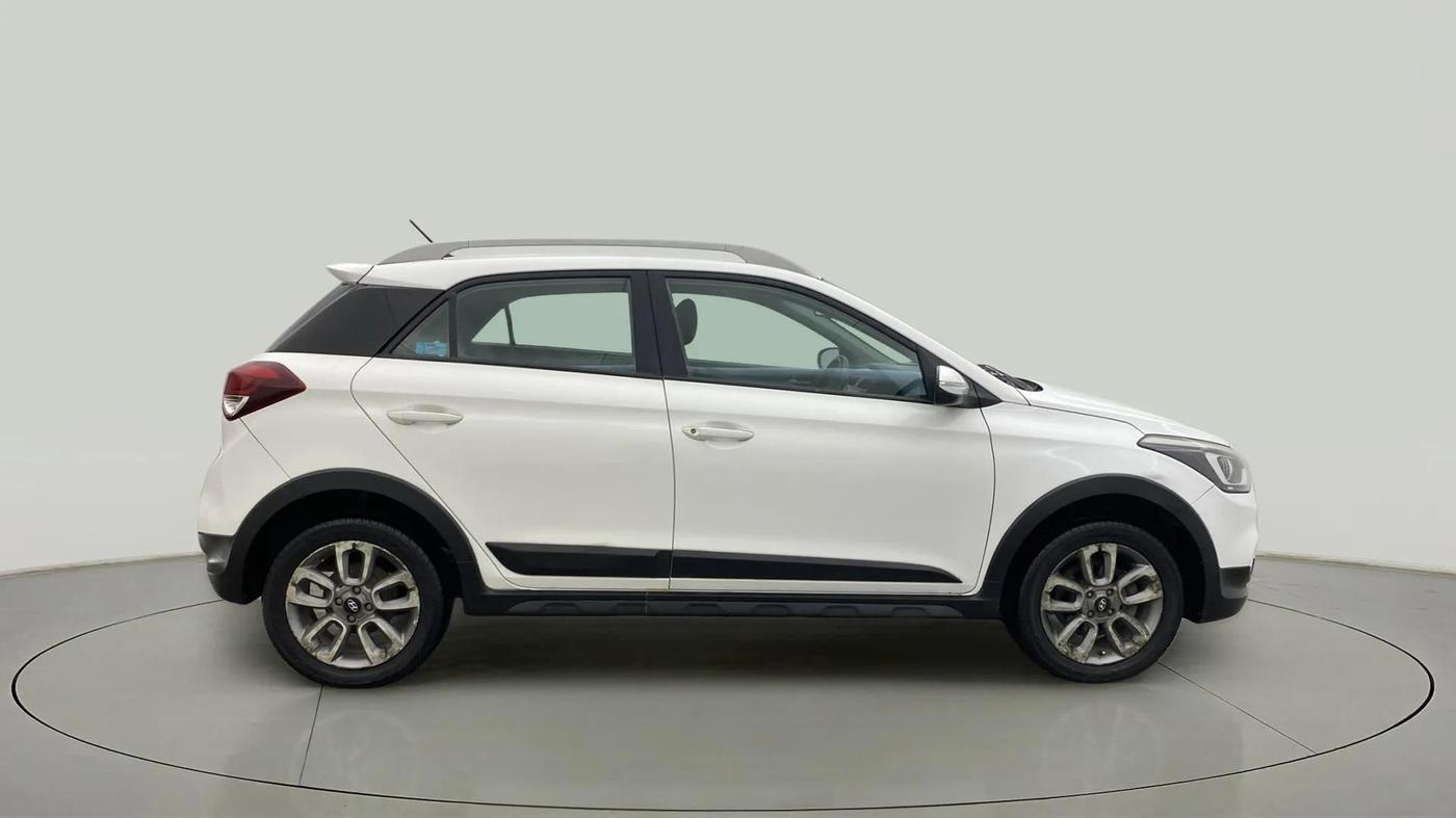 2016 Hyundai i20 Active 1.2 S, Petrol, Manual, 74,542 km, Right Side View