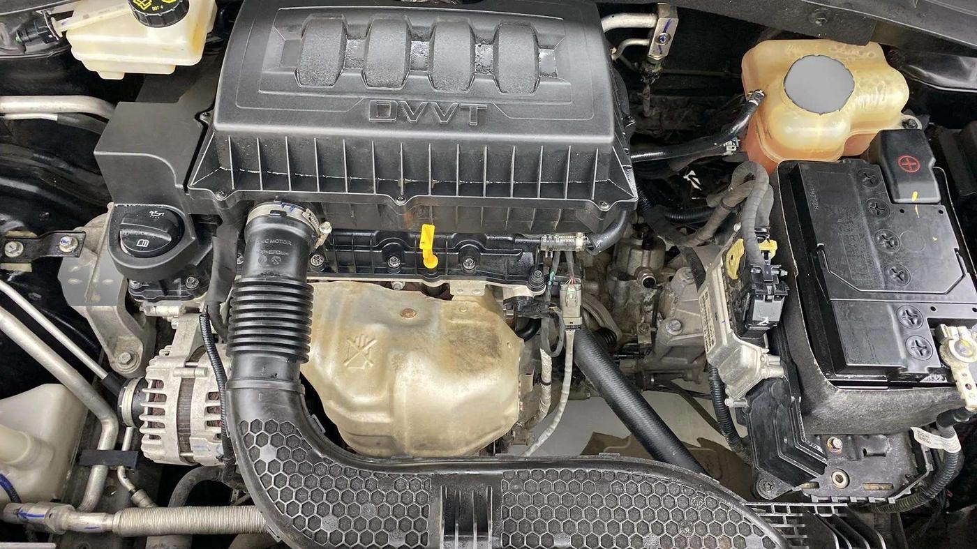 2022 MG ASTOR SUPER 1.5 MT, Petrol, Manual, 17,378 km, Engine View