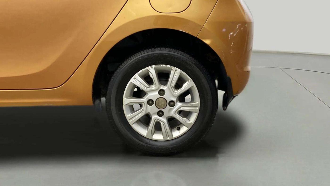 2018 Tata Tiago XZA PETROL, Petrol, Automatic, 67,412 km, Left Rear Wheel