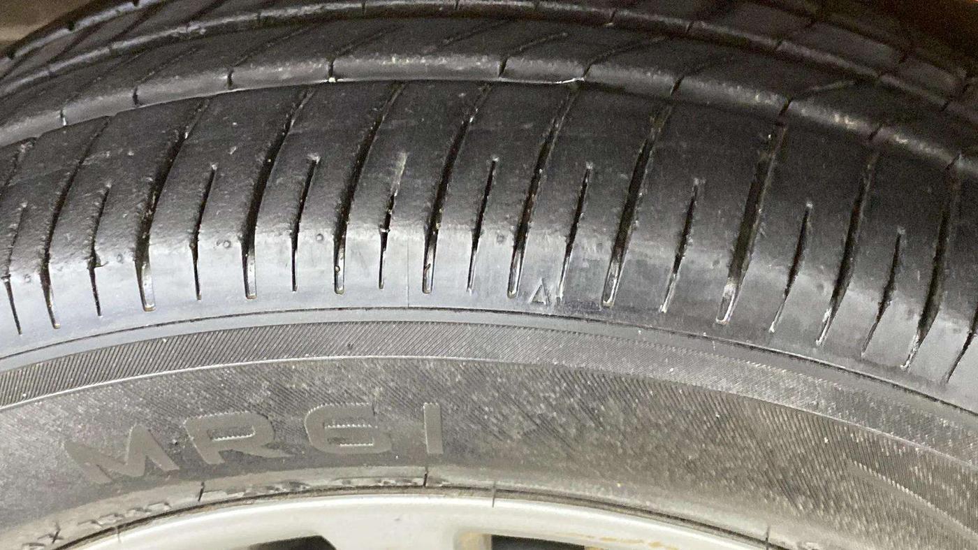 2018 Tata Tiago XZA PETROL, Petrol, Automatic, 67,412 km, Left Front Tyre Tread