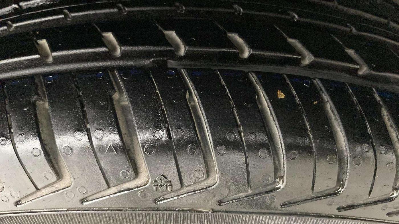 2021 Maruti New Wagon-R LXI CNG (O) 1.0, CNG, Manual, 32,659 km, Left Front Tyre Tread