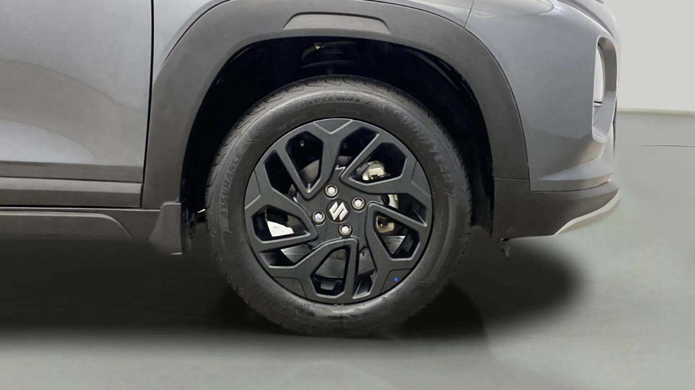 2024 Maruti FRONX DELTA PLUS 1.2L AGS, Petrol, Automatic, 12,396 km, Right Front Wheel