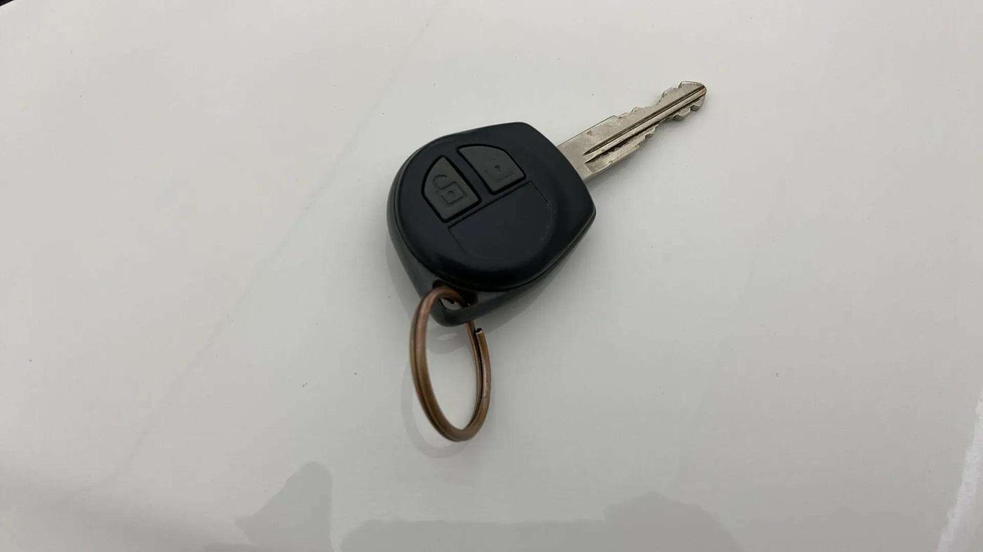 2015 Maruti Wagon R 1.0 VXI, Petrol, Manual, 53,176 km, Key Close Up