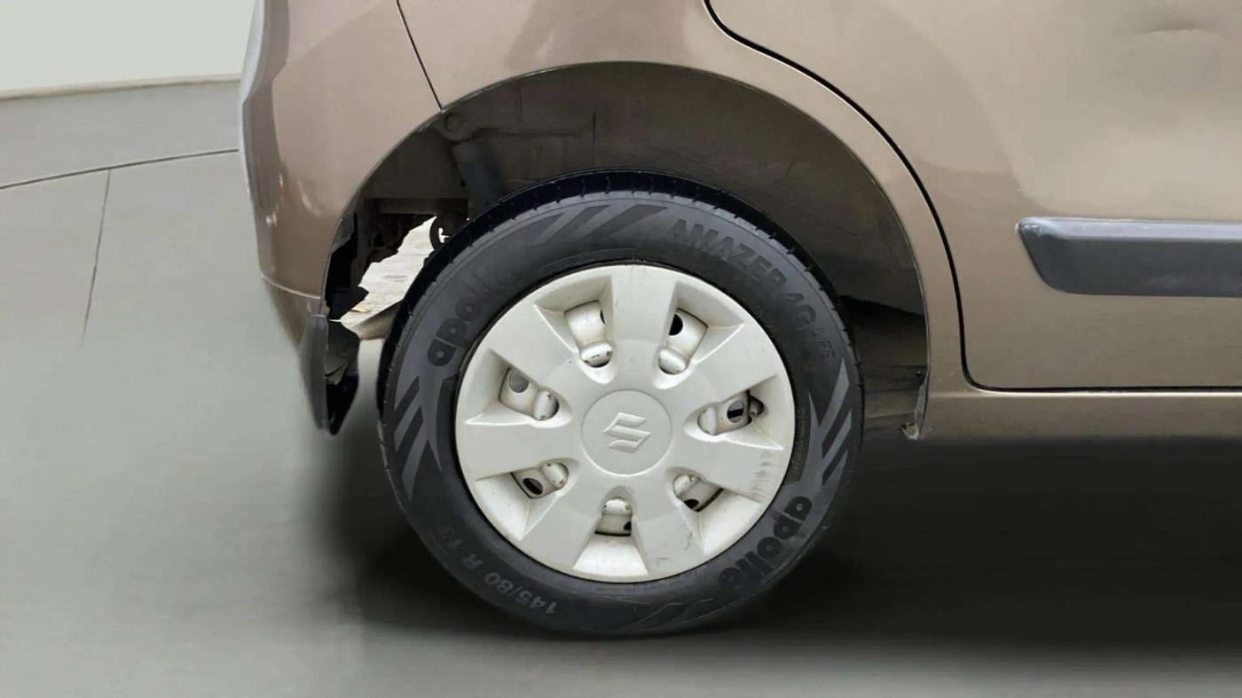 2014 Maruti Wagon R 1.0 LXI CNG, CNG, Manual, 71,798 km, Right Rear Wheel