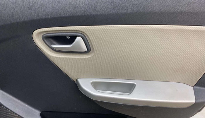 2018 Maruti Alto K10 VXI (O) AMT, Petrol, Automatic, 33,345 km, Driver Side Door Panels Control