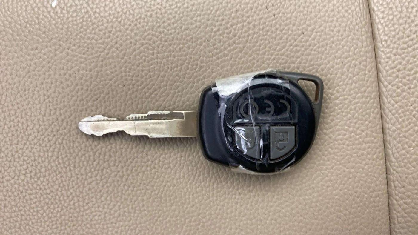 2018 Maruti Dzire VXI, Petrol, Manual, 41,635 km, Key Close Up