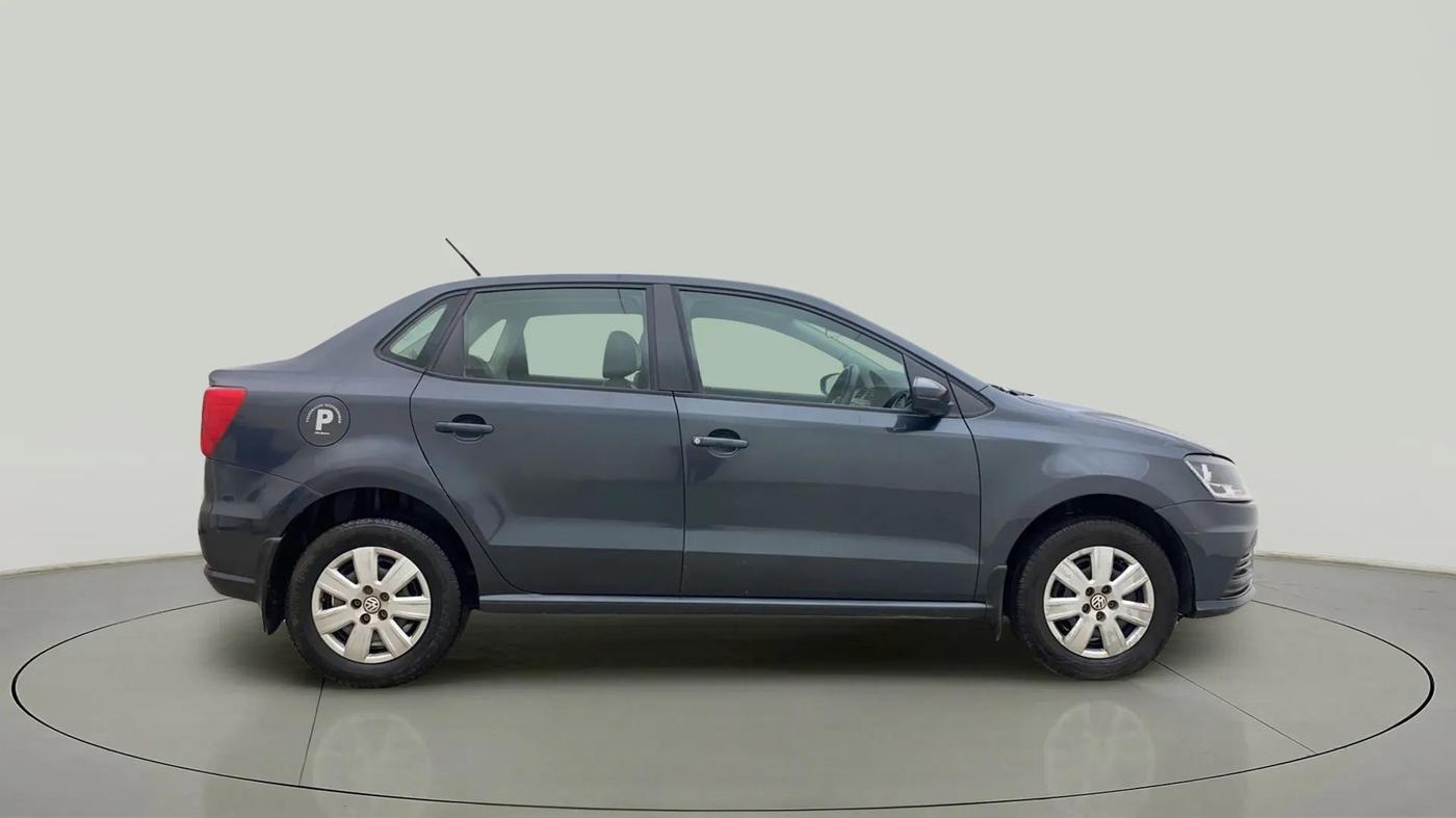2018 Volkswagen Ameo TRENDLINE 1.0L, Petrol, Manual, 62,537 km, Right Side View