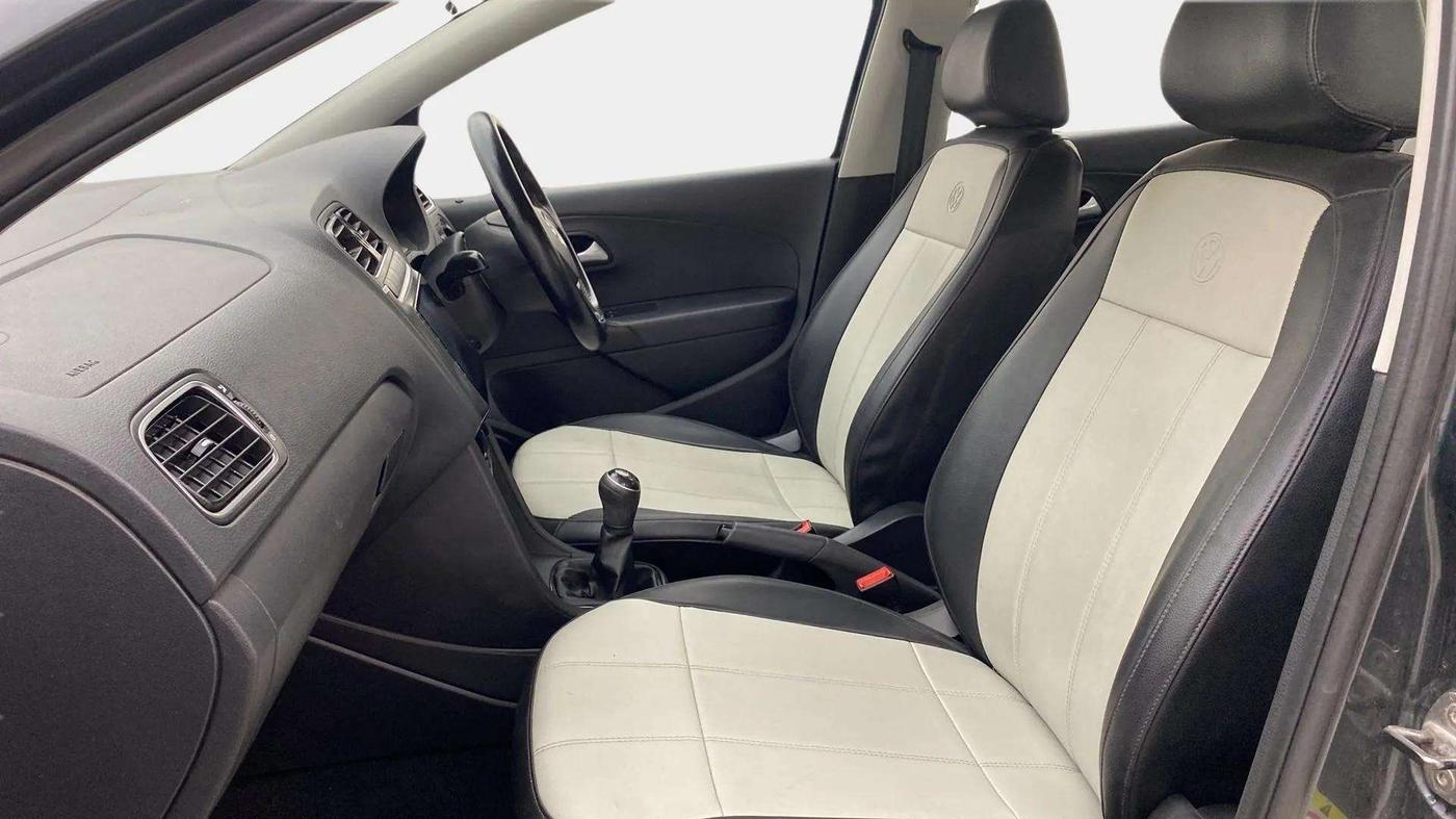 2018 Volkswagen Ameo TRENDLINE 1.0L, Petrol, Manual, 62,537 km, Right Side Front Door Cabin