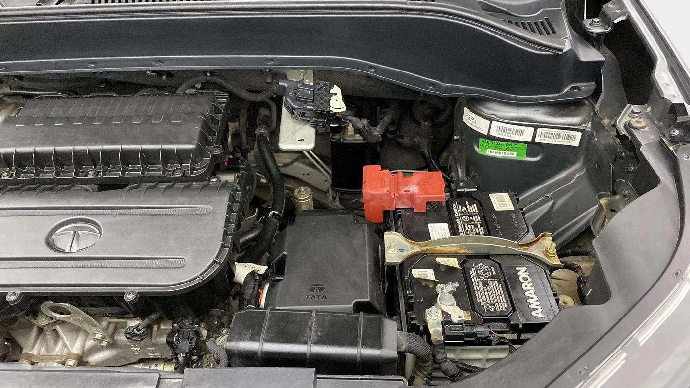 2022 Tata PUNCH PURE MT, Petrol, Manual, 34,591 km, Engine View - Left