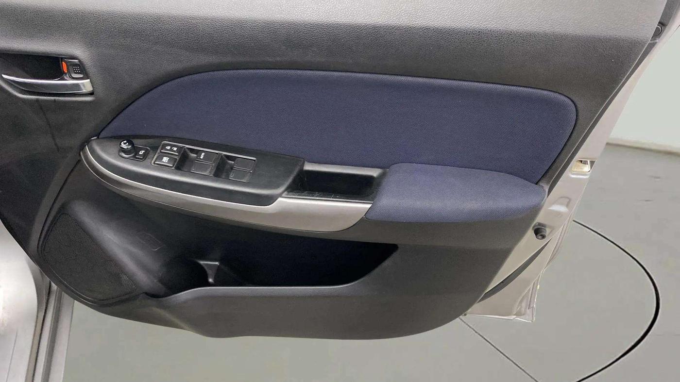 2020 Maruti Baleno DELTA CVT PETROL 1.2, Petrol, Automatic, 55,879 km, Driver Side Door Panels Control