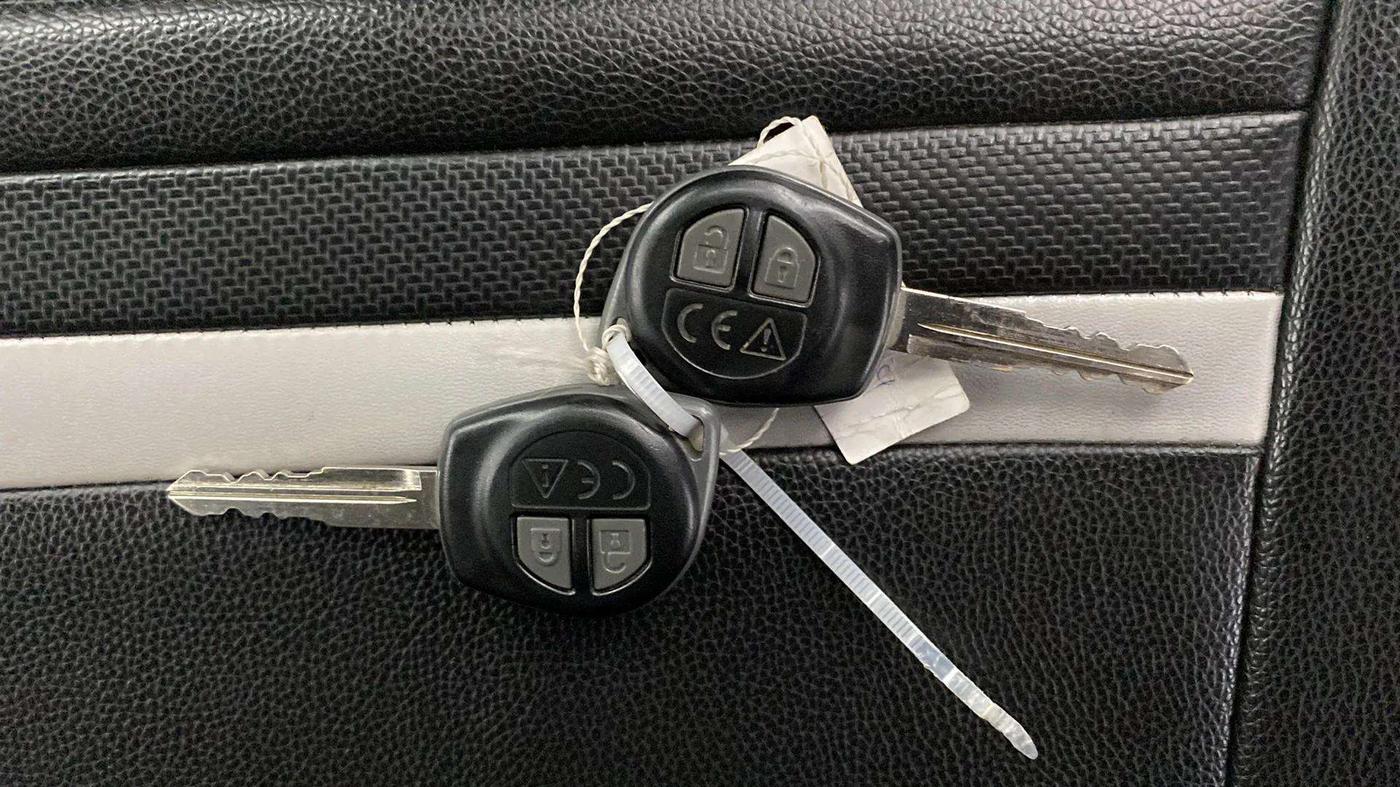 2020 Maruti Baleno DELTA CVT PETROL 1.2, Petrol, Automatic, 55,879 km, Key Close Up