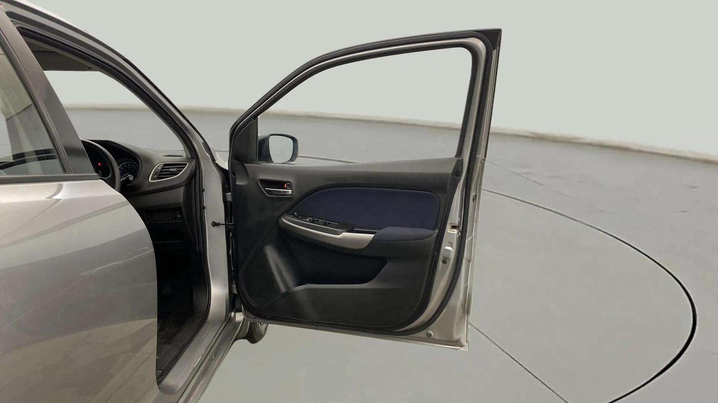2020 Maruti Baleno DELTA CVT PETROL 1.2, Petrol, Automatic, 55,879 km, RHS Front Door