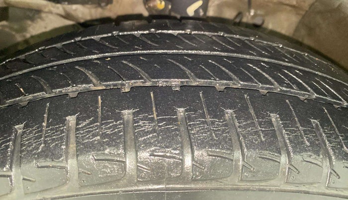 2015 Honda City 1.5L I-VTEC V MT, Petrol, Manual, 23,175 km, Left Front Tyre Tread
