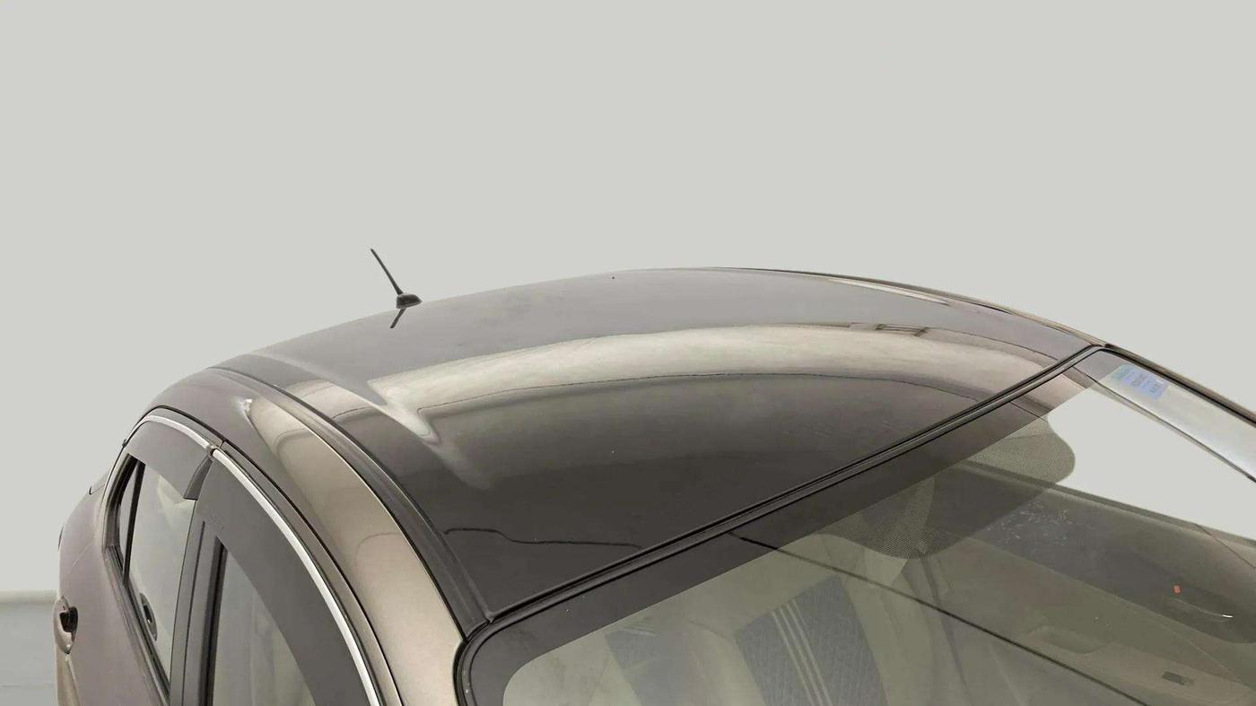 2022 Maruti Dzire VXI CNG, CNG, Manual, 40,265 km, Roof