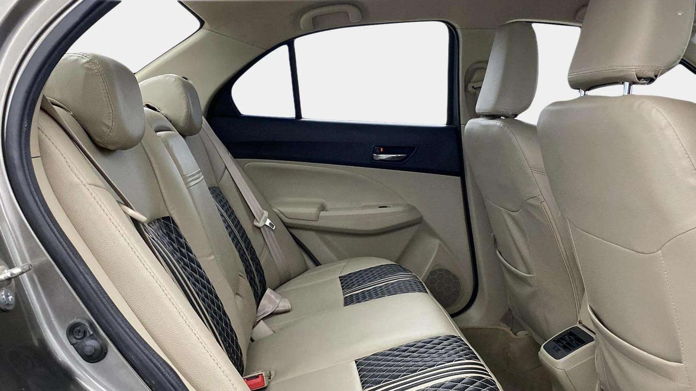 2022 Maruti Dzire VXI CNG, CNG, Manual, 40,265 km, Right Side Rear Door Cabin