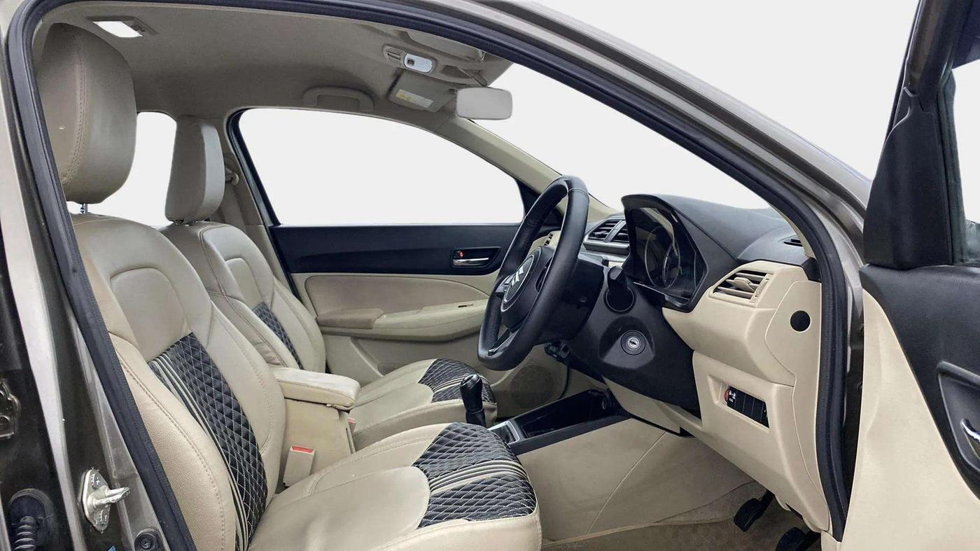 2022 Maruti Dzire VXI CNG, CNG, Manual, 40,265 km, Right Side Front Door Cabin