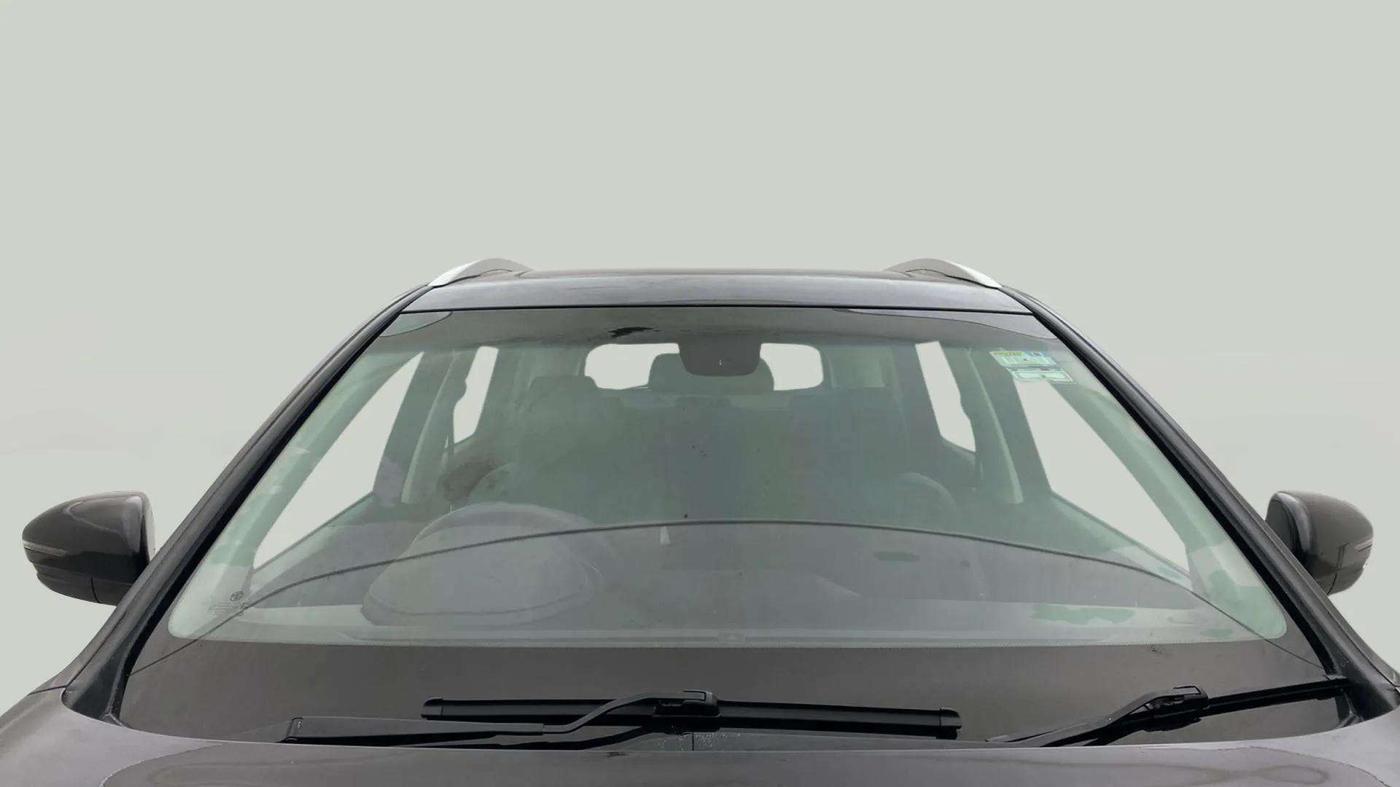 2019 MG HECTOR SHARP HYBRID 1.5 PETROL, Petrol, Manual, 11,744 km, Front Windshield