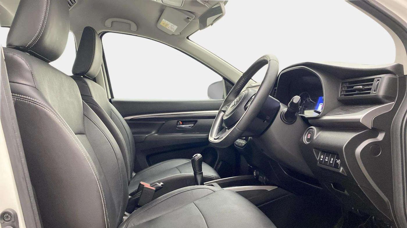 2022 Maruti XL6 ALPHA PLUS MT, Petrol, Manual, 39,953 km, Right Side Front Door Cabin