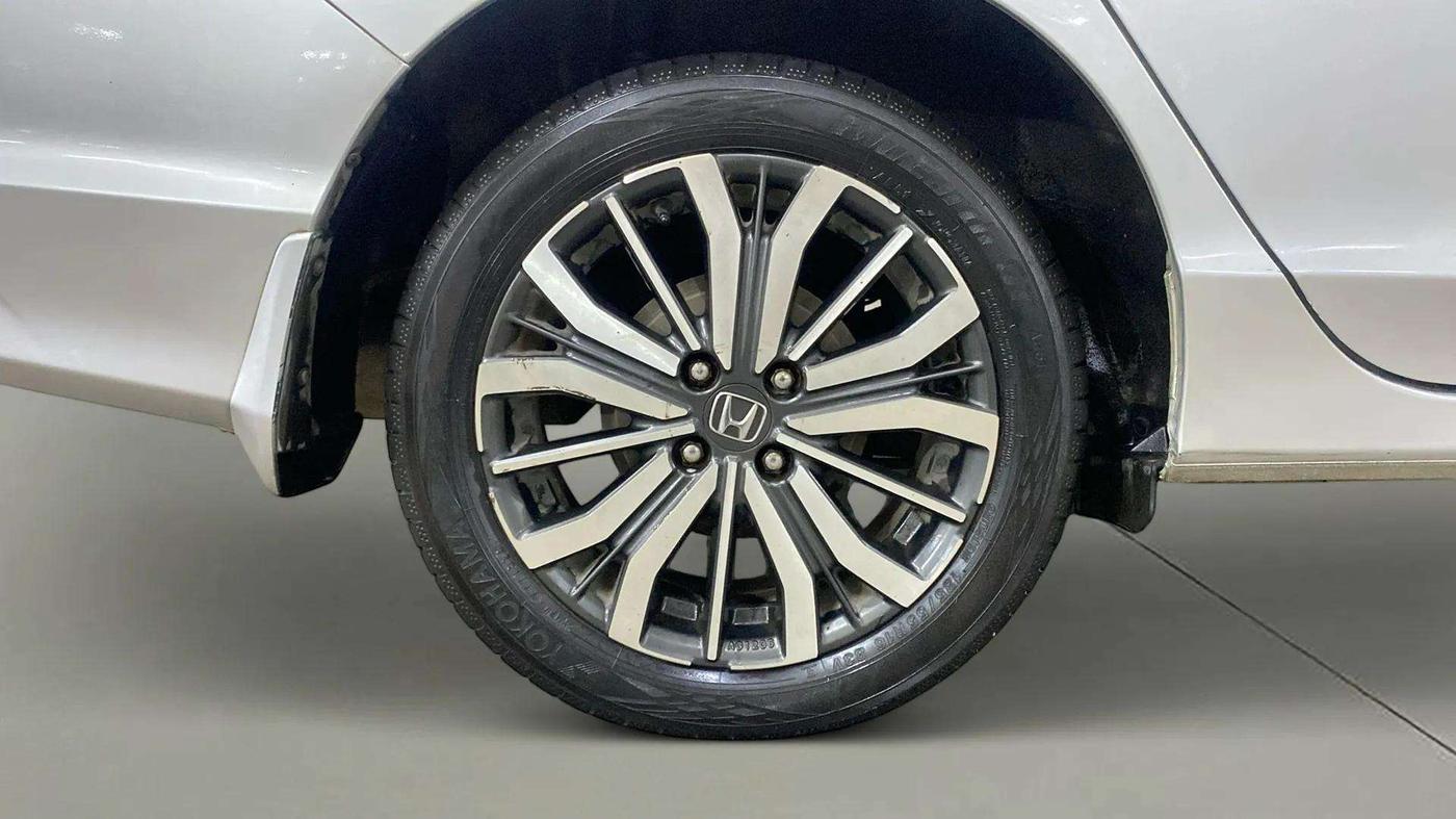 2017 Honda City 1.5L I-VTEC VX CVT, Petrol, Automatic, 51,533 km, Right Rear Wheel