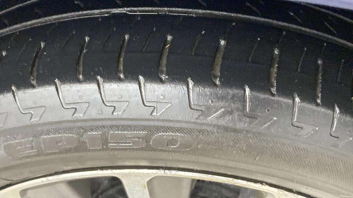 2018 Maruti Ciaz ALPHA 1.5 SHVS PETROL, Petrol, Manual, 64,988 km, Right Rear Tyre Tread