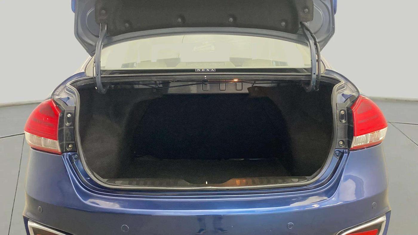 2018 Maruti Ciaz ALPHA 1.5 SHVS PETROL, Petrol, Manual, 64,988 km, Boot Inside