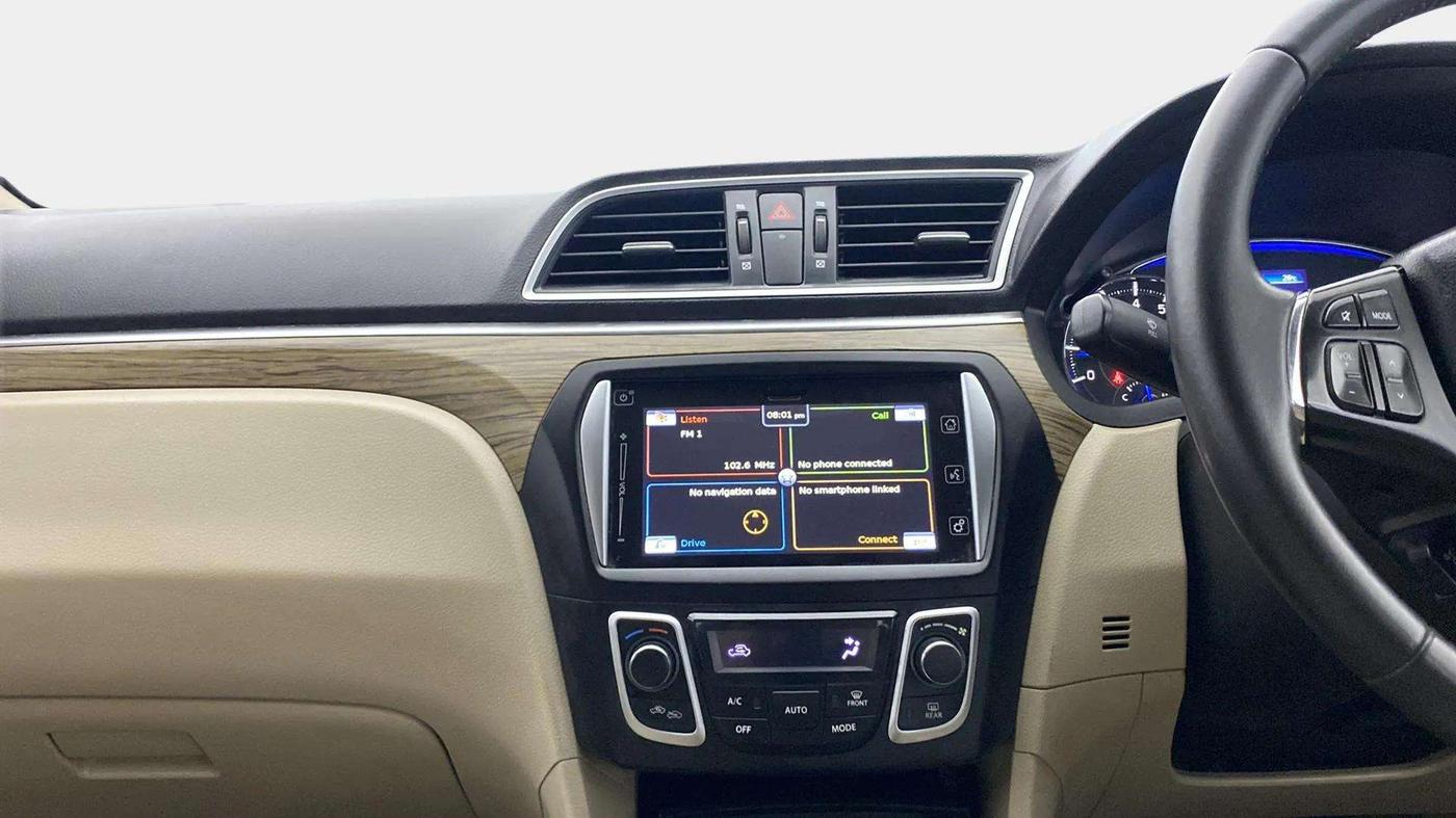 2018 Maruti Ciaz ALPHA 1.5 SHVS PETROL, Petrol, Manual, 64,988 km, Air Conditioner