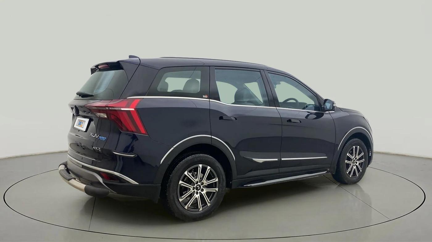 2024 Mahindra XUV700 AX 7 LUXURY D AT 7 STR, Diesel, Automatic, 11,160 km, Right Back Diagonal