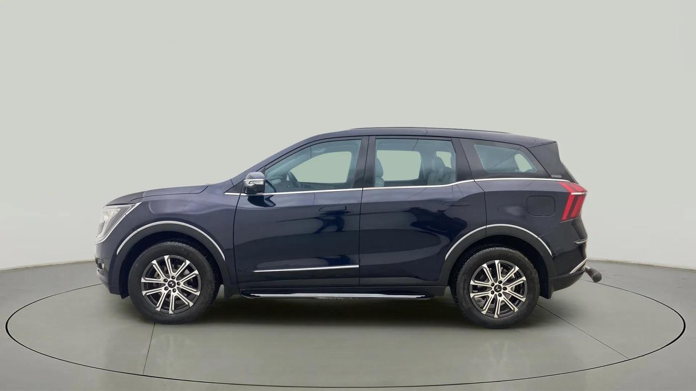 2024 Mahindra XUV700 AX 7 LUXURY D AT 7 STR, Diesel, Automatic, 11,160 km, Left Side