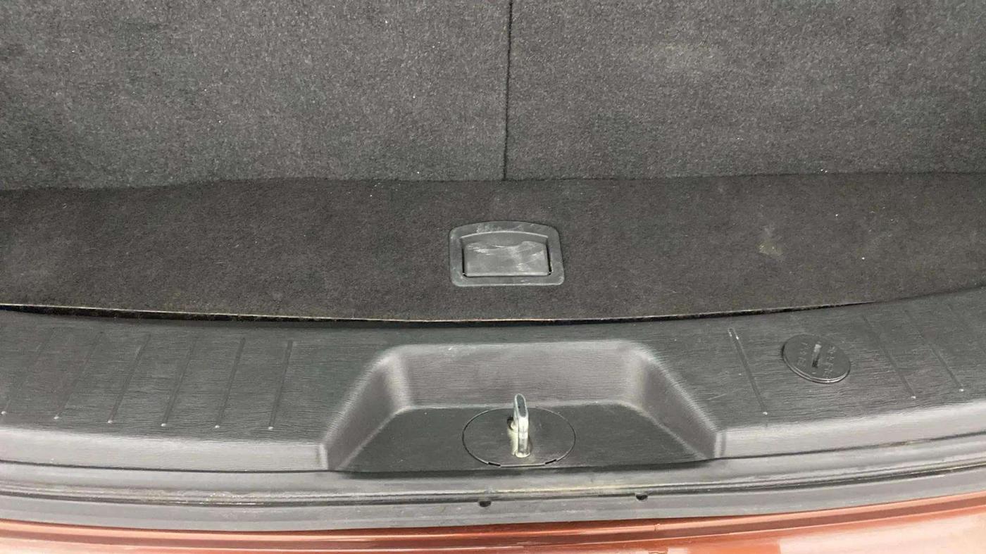 2021 Mahindra XUV500 W7, Diesel, Manual, 24,594 km, Boot Open Zoomed View