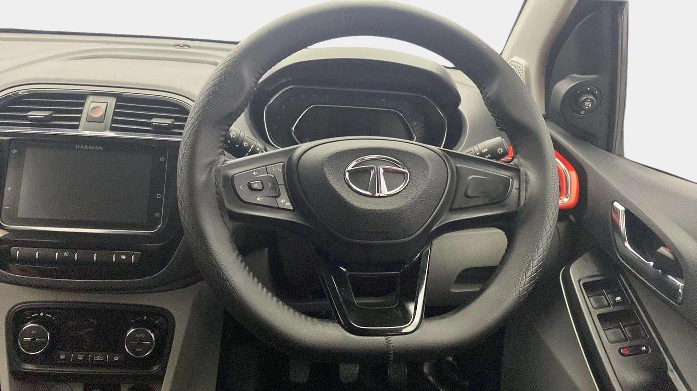 2021 Tata Tiago XZ PLUS PETROL, Petrol, Manual, 40,061 km, Steering Wheel Close Up