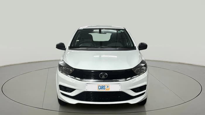 2025 Tata Tiago XM CNG, CNG, Manual, 900 km, Front