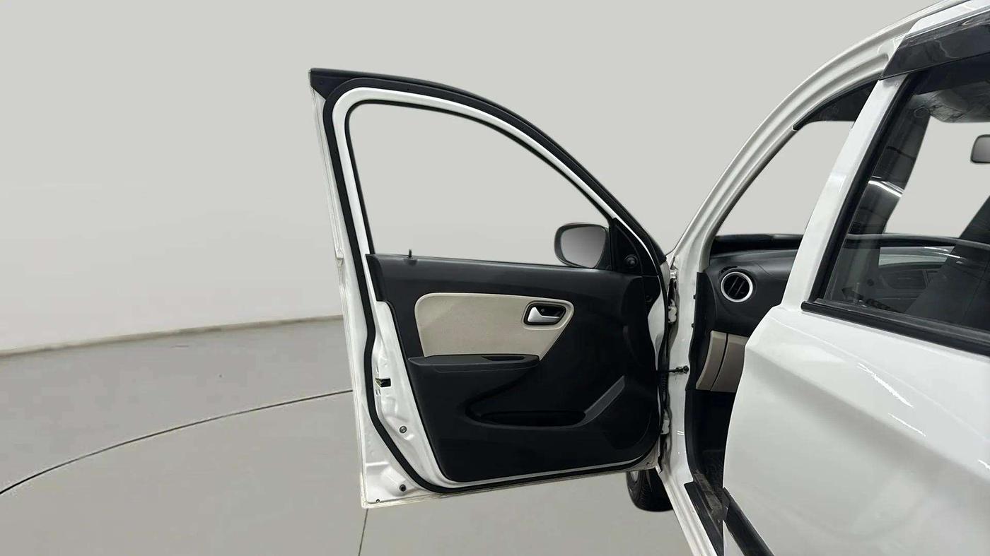 2022 Maruti Alto VXI, Petrol, Manual, 12,774 km, LHS Front Door