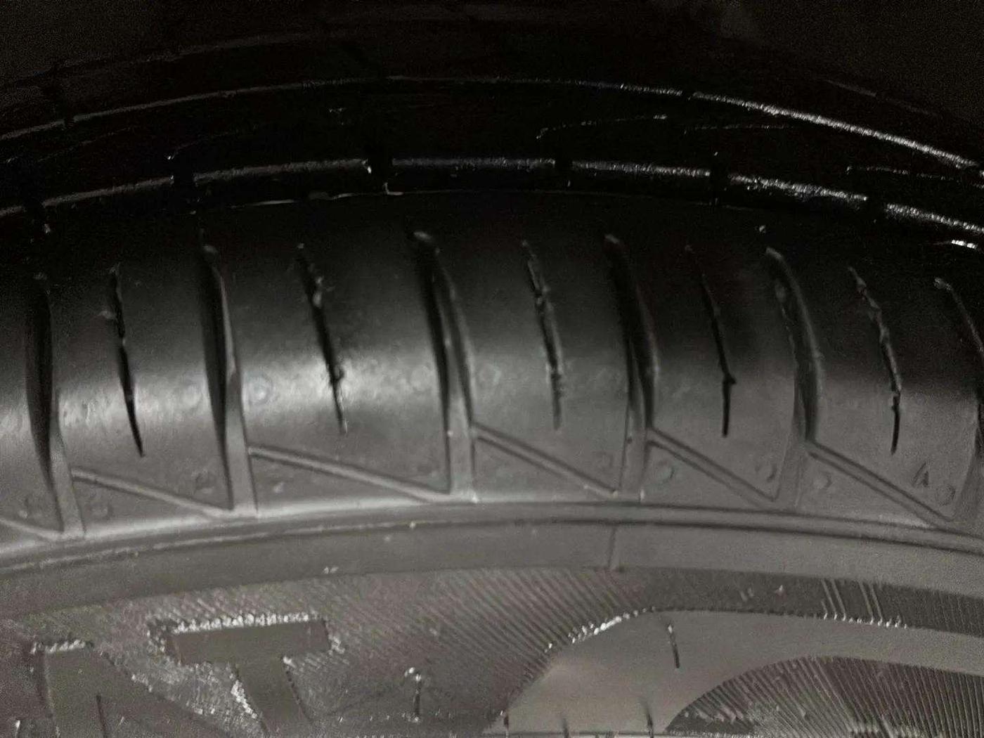 2022 Maruti Alto VXI, Petrol, Manual, 12,774 km, Right Front Tyre Tread