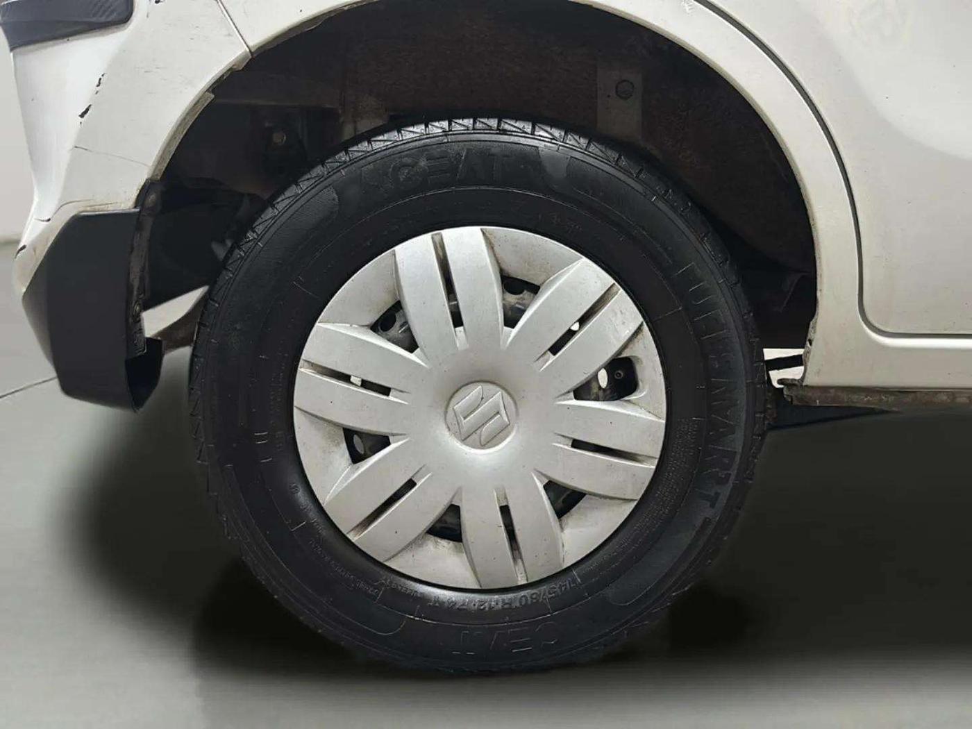 2022 Maruti Alto VXI, Petrol, Manual, 12,774 km, Right Rear Wheel