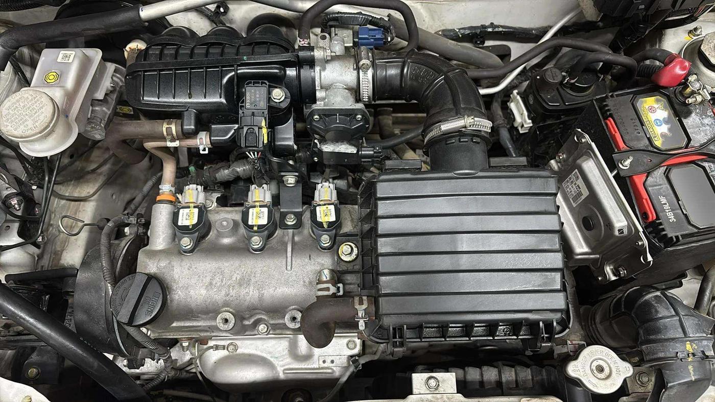 2022 Maruti Alto VXI, Petrol, Manual, 12,774 km, Engine View