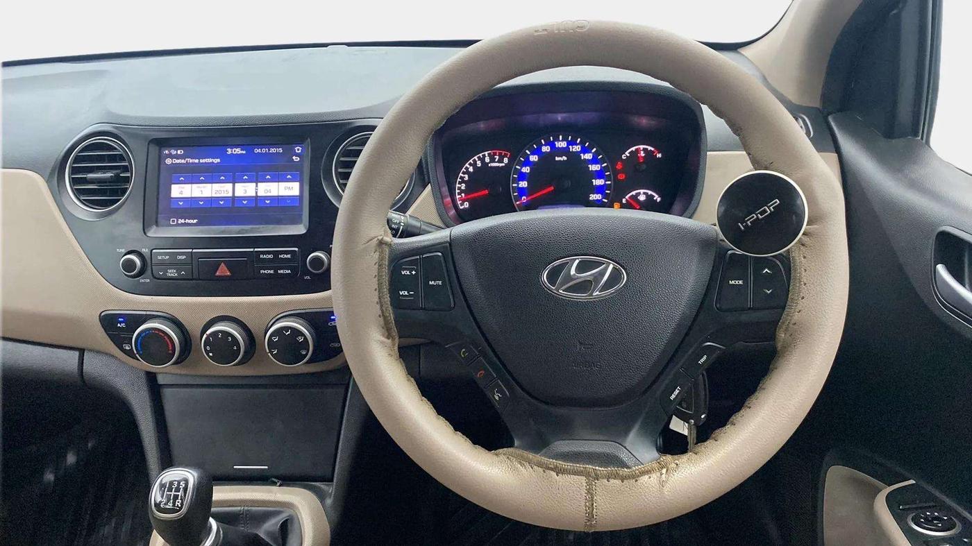 2017 Hyundai Xcent SX 1.2, Petrol, Manual, 85,806 km, Steering Wheel Close Up