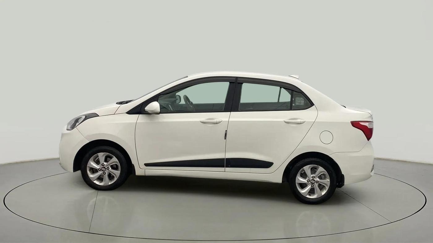 2017 Hyundai Xcent SX 1.2, Petrol, Manual, 85,806 km, Left Side