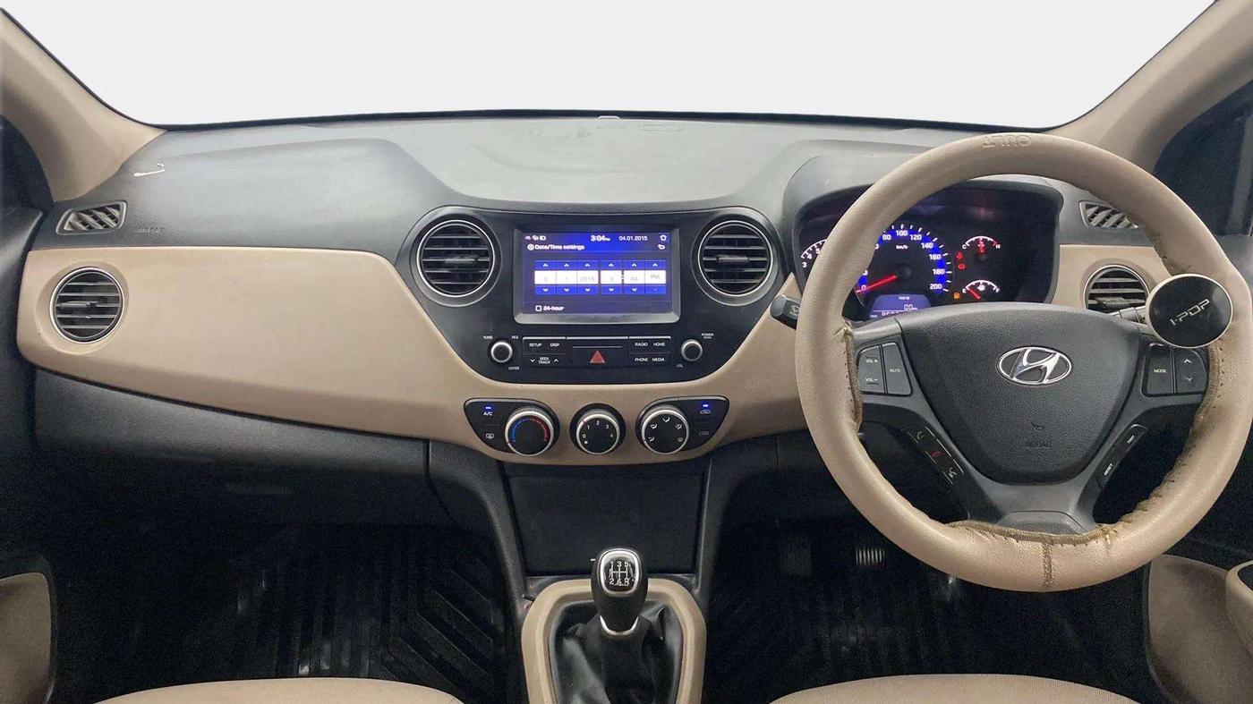 2017 Hyundai Xcent SX 1.2, Petrol, Manual, 85,806 km, Dashboard
