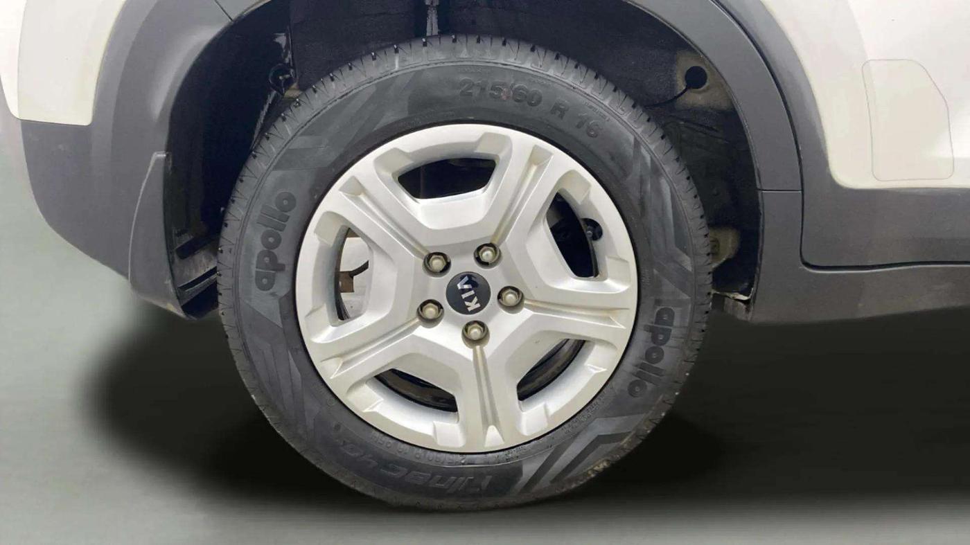 2022 KIA SONET HTK PLUS 1.2, Petrol, Manual, 22,071 km, Right Rear Wheel
