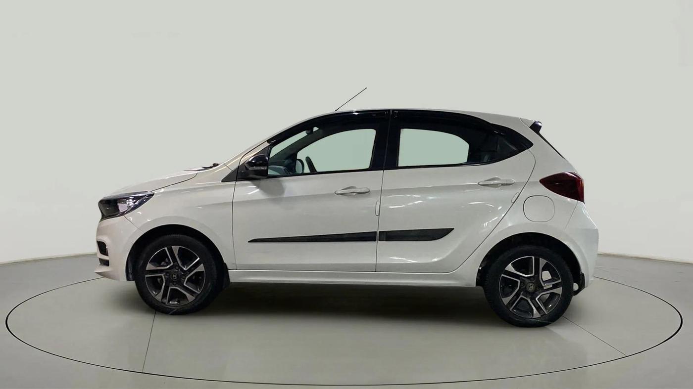 2020 Tata Tiago XZ PLUS PETROL, Petrol, Manual, 43,304 km, Left Side