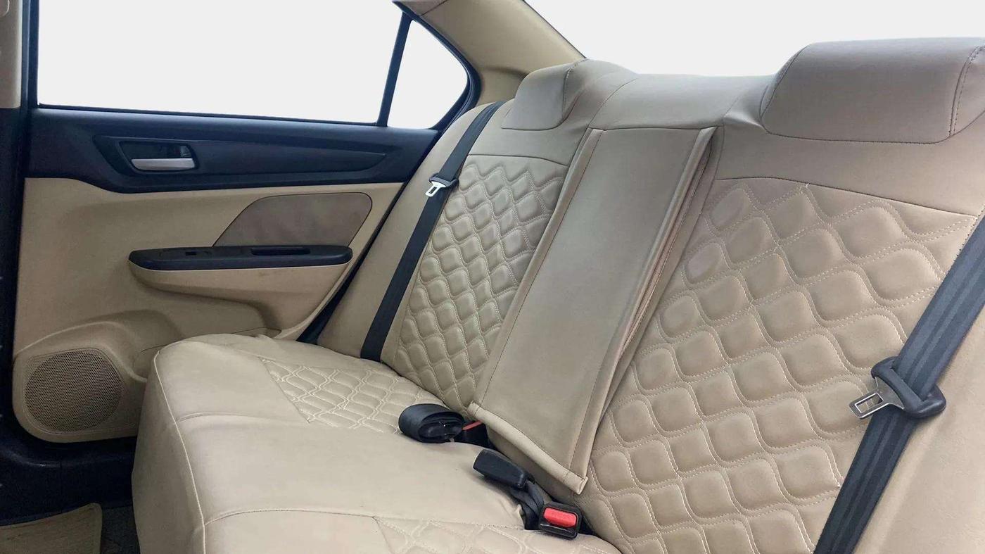 2018 Honda Amaze 1.2L I-VTEC VX, Petrol, Manual, 31,799 km, Right Side Rear Door Cabin