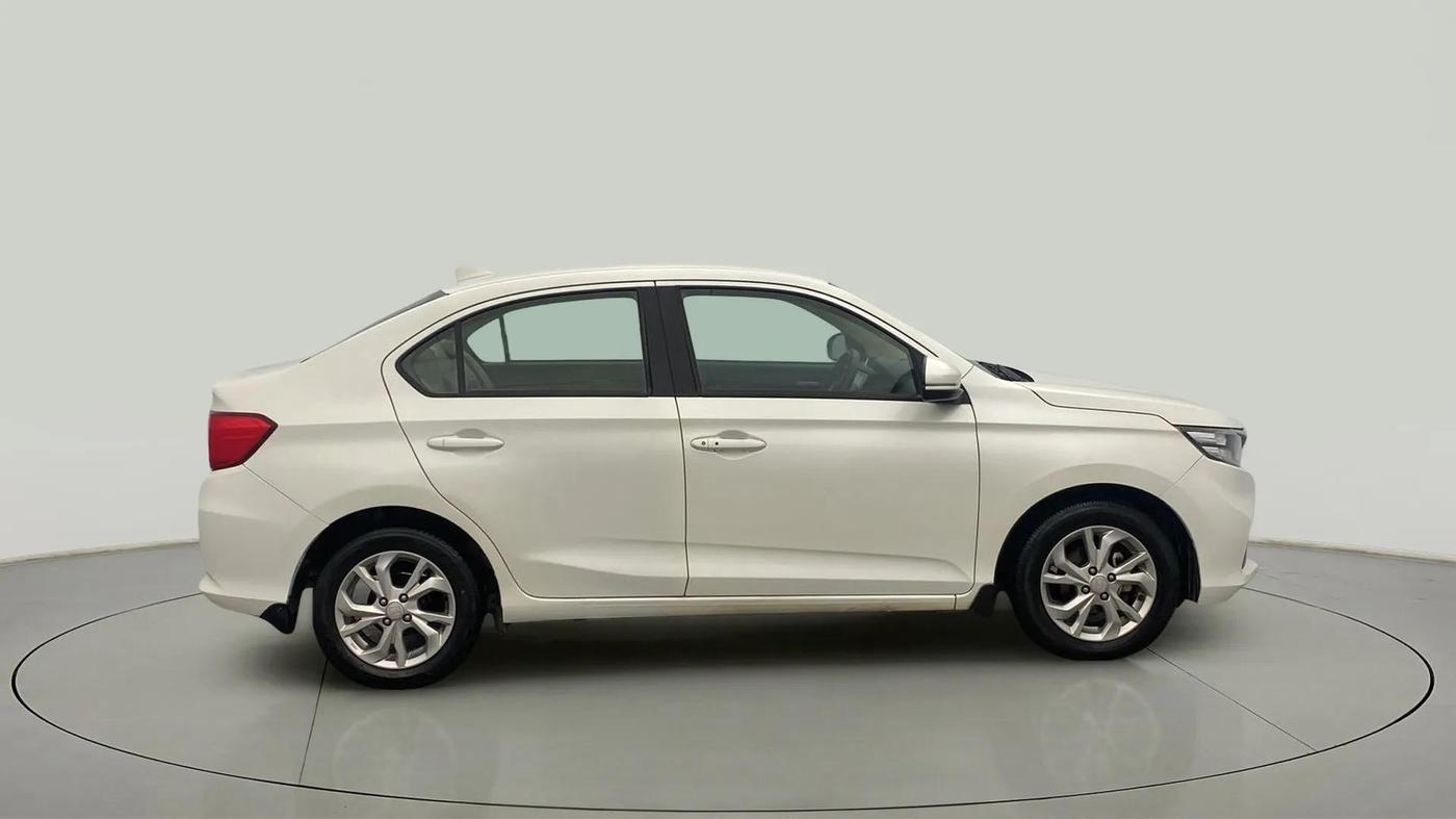 2018 Honda Amaze 1.2L I-VTEC VX, Petrol, Manual, 31,799 km, Right Side View