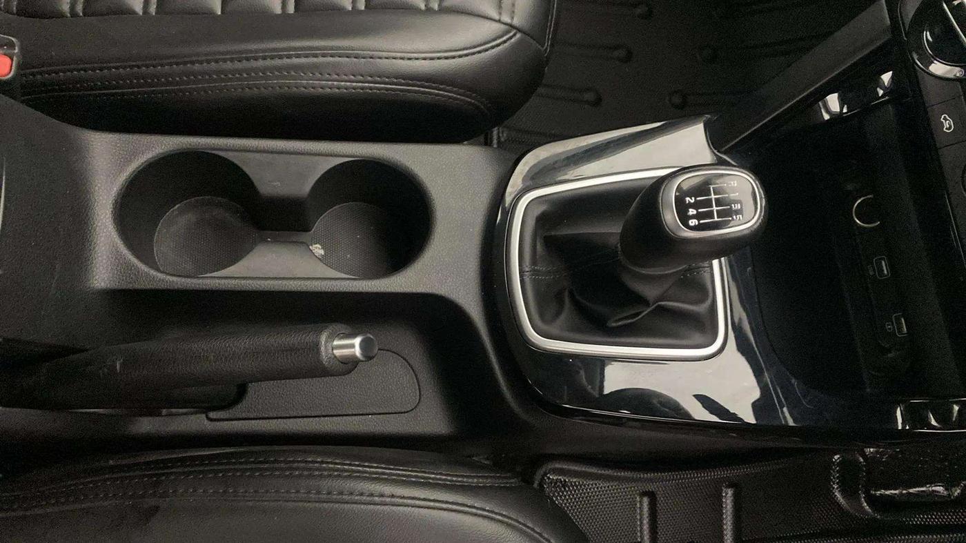 2021 KIA SELTOS HTK PLUS 1.5, Petrol, Manual, 28,505 km, Gear Lever