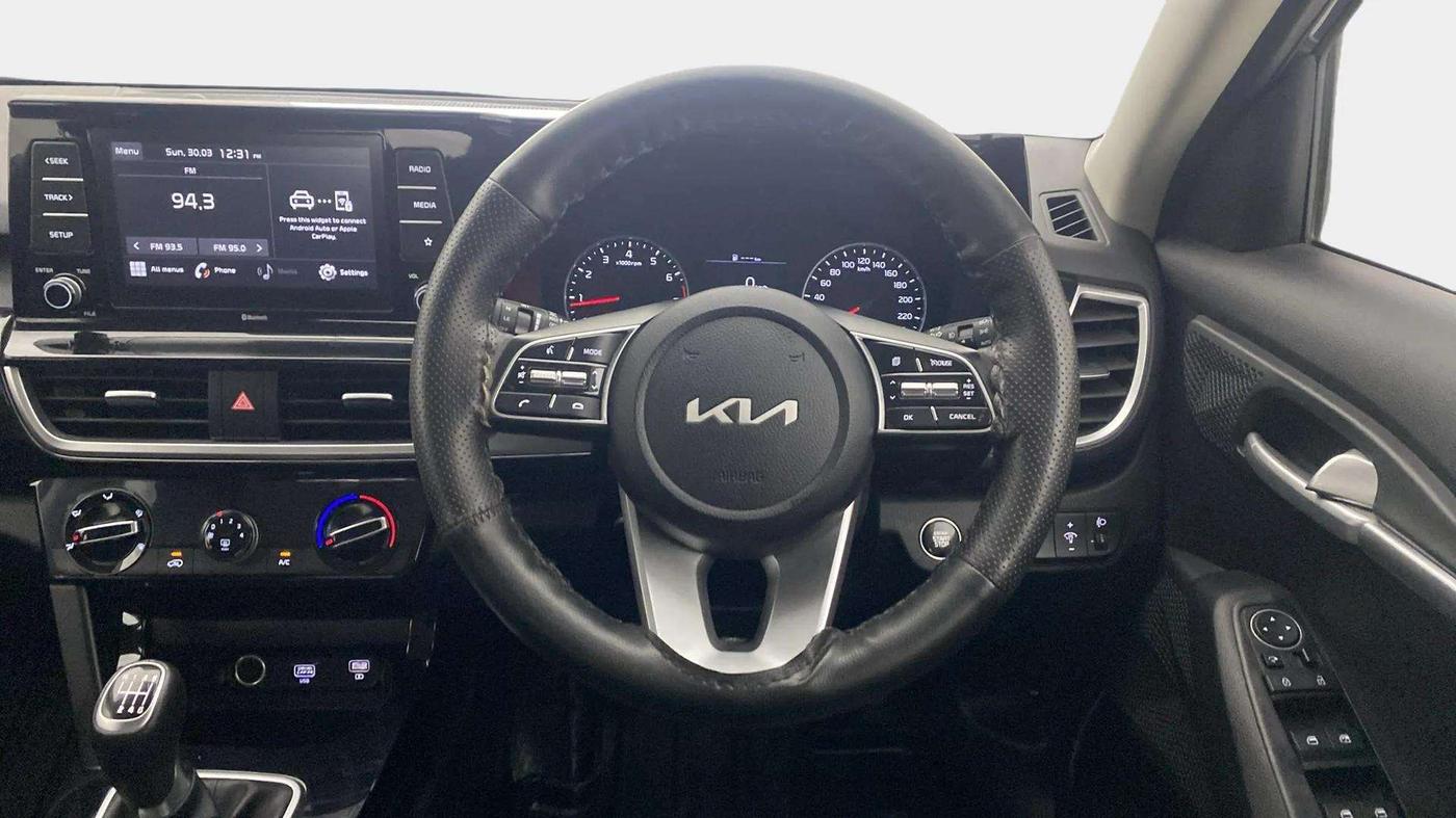 2021 KIA SELTOS HTK PLUS 1.5, Petrol, Manual, 28,505 km, Steering Wheel Close Up