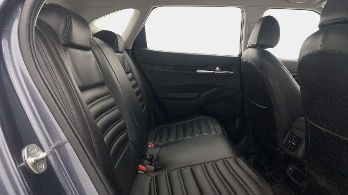 2021 KIA SELTOS HTK PLUS 1.5, Petrol, Manual, 28,505 km, Right Side Rear Door Cabin