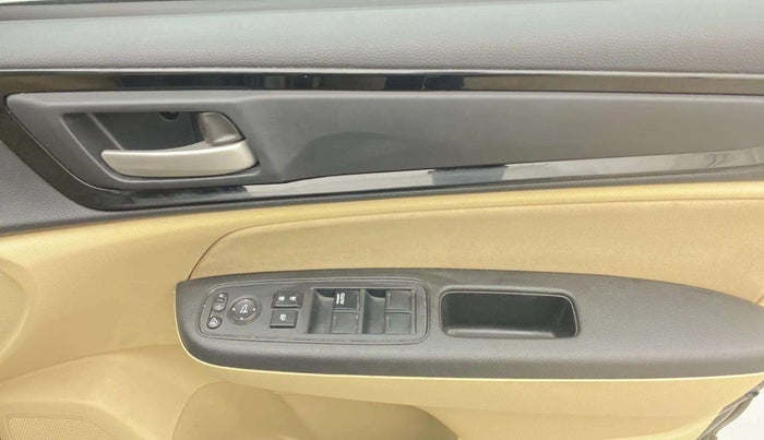 2021 Honda Amaze 1.2L I-VTEC VX CVT, Petrol, Automatic, 61,920 km, Driver Side Door Panels Control
