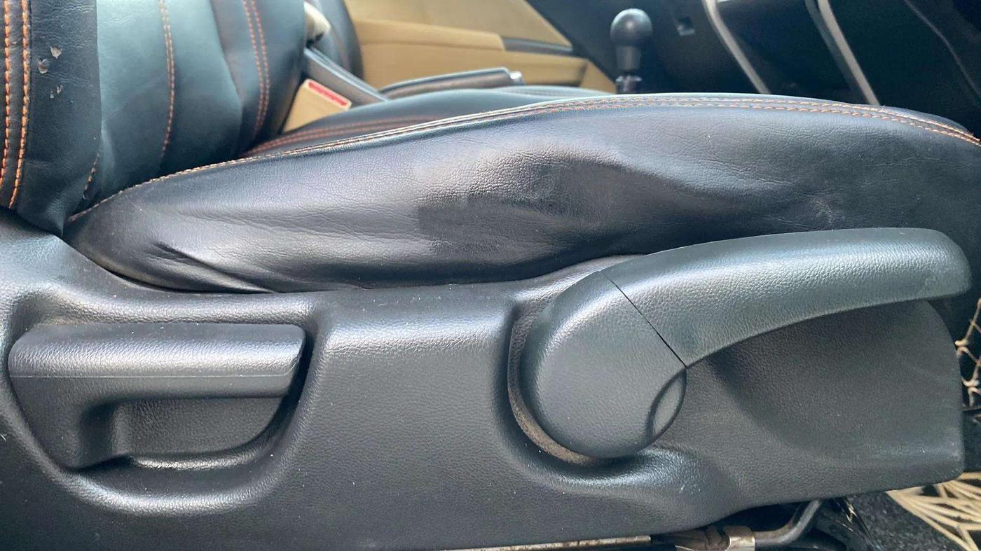 2021 Honda City 1.5L I-VTEC V MT 4TH GEN, Petrol, Manual, 44,953 km, Driver Side Adjustment Panel