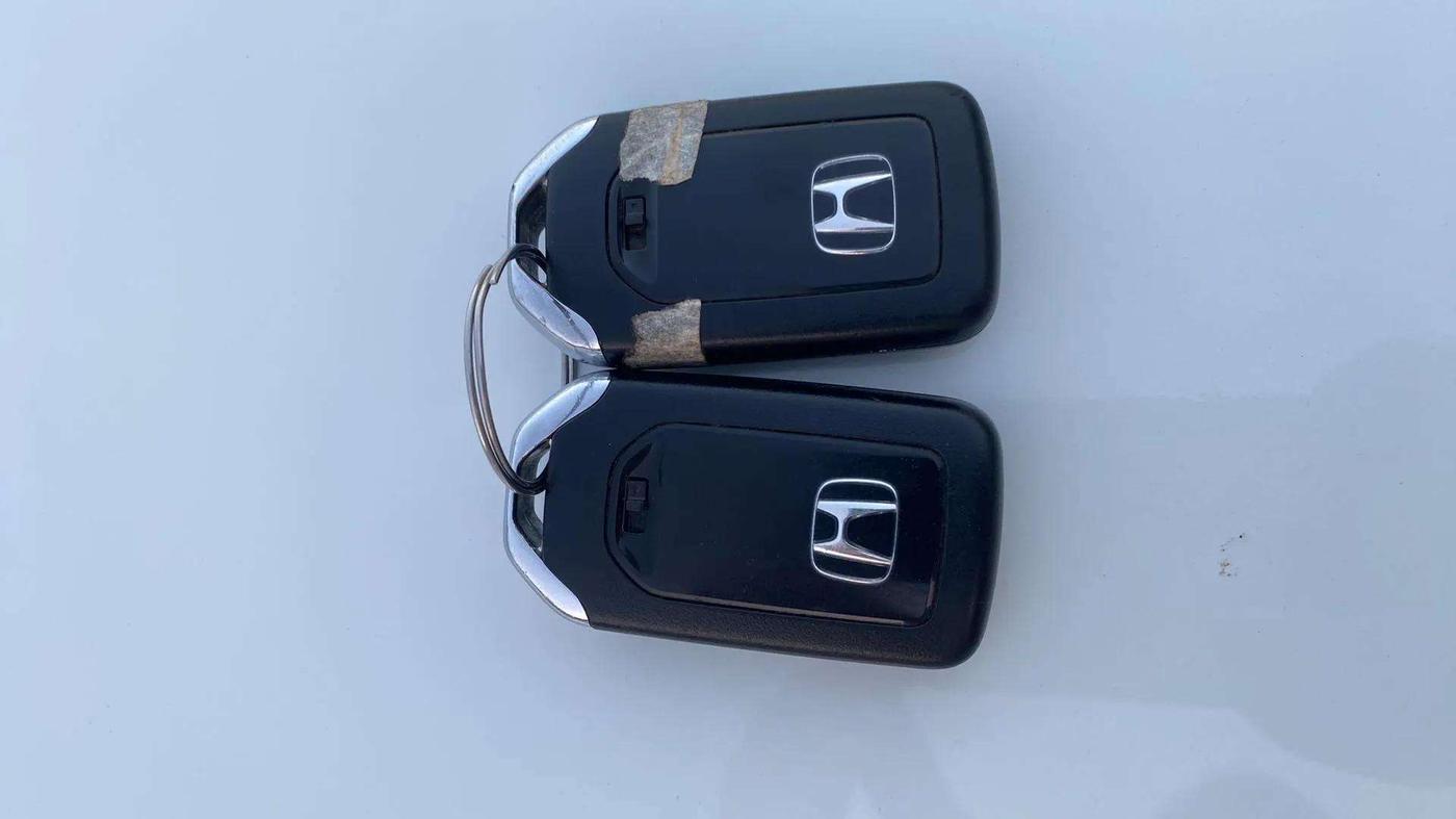 2021 Honda City 1.5L I-VTEC V MT 4TH GEN, Petrol, Manual, 44,953 km, Key Close Up