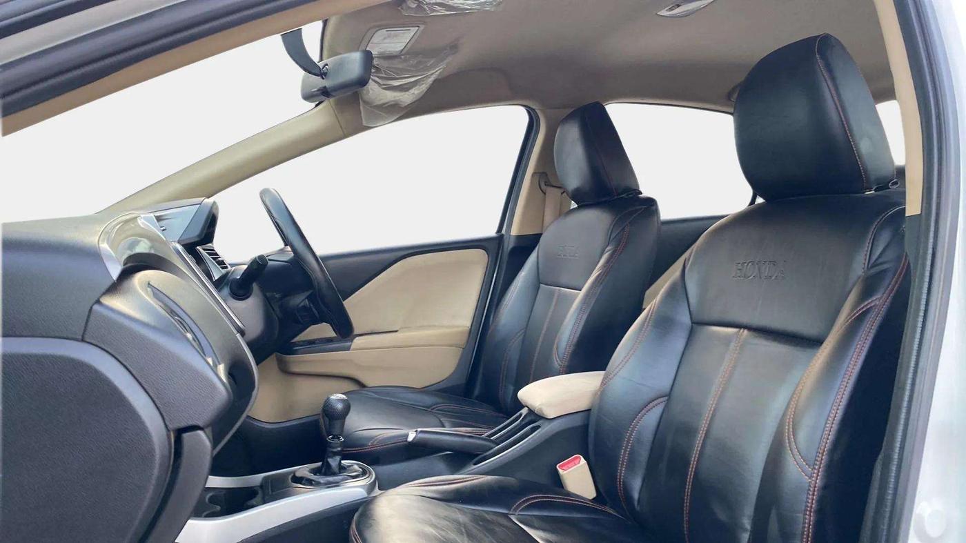 2021 Honda City 1.5L I-VTEC V MT 4TH GEN, Petrol, Manual, 44,953 km, Right Side Front Door Cabin