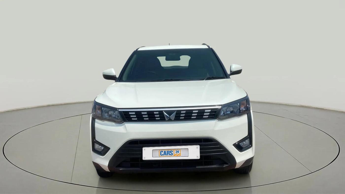 2023 Mahindra XUV300 W6 1.5 Diesel, Diesel, Manual, 20,753 km, Front